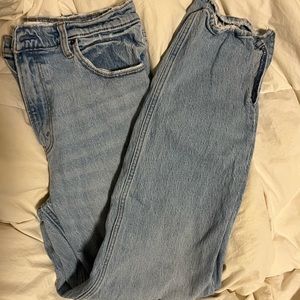 Abercrombie jeans with slit ankle